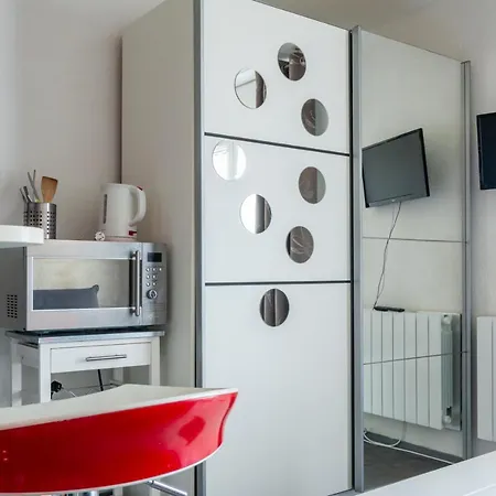 Cherry - Studio Proche Plage Tout Equipe بورنيشّيه